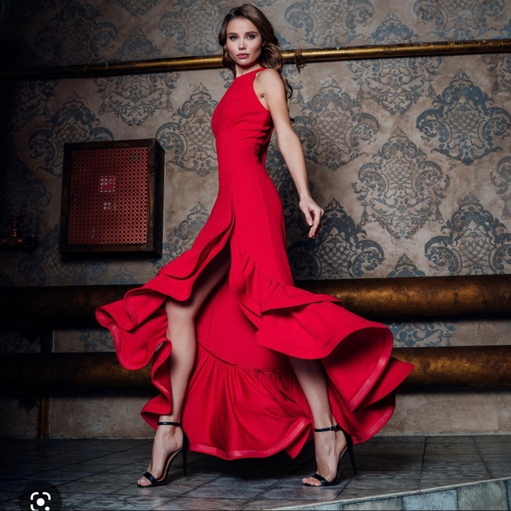 EUC Betsy & Adam Red Ruffle hem dress size 2.